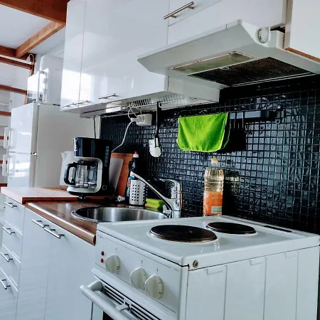 New City Centre Historic Studio + Loft Apartman