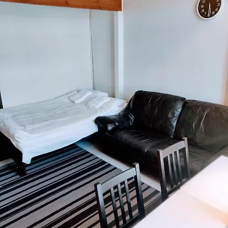 New City Centre Historic Studio + Loft *