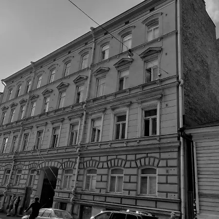 New City Centre Historic Studio + Loft Helsinki